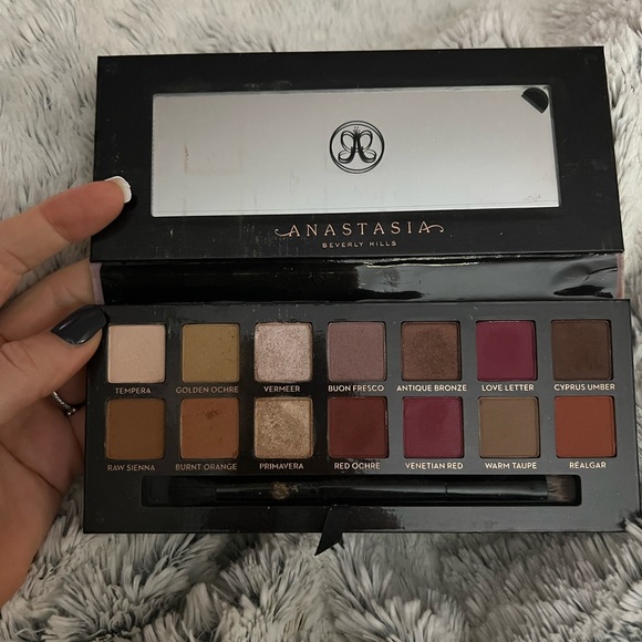 ABH Modern Renaissance - Picture 3 of 4